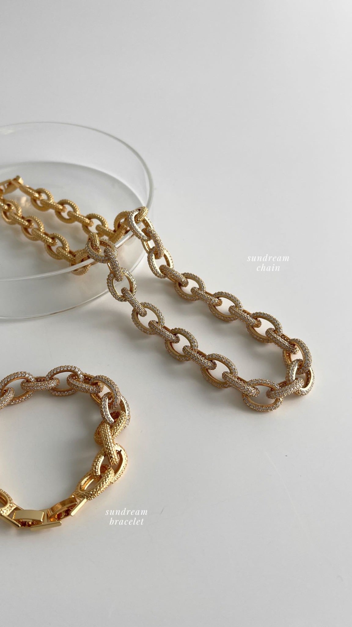 SUNDREAM CHAIN